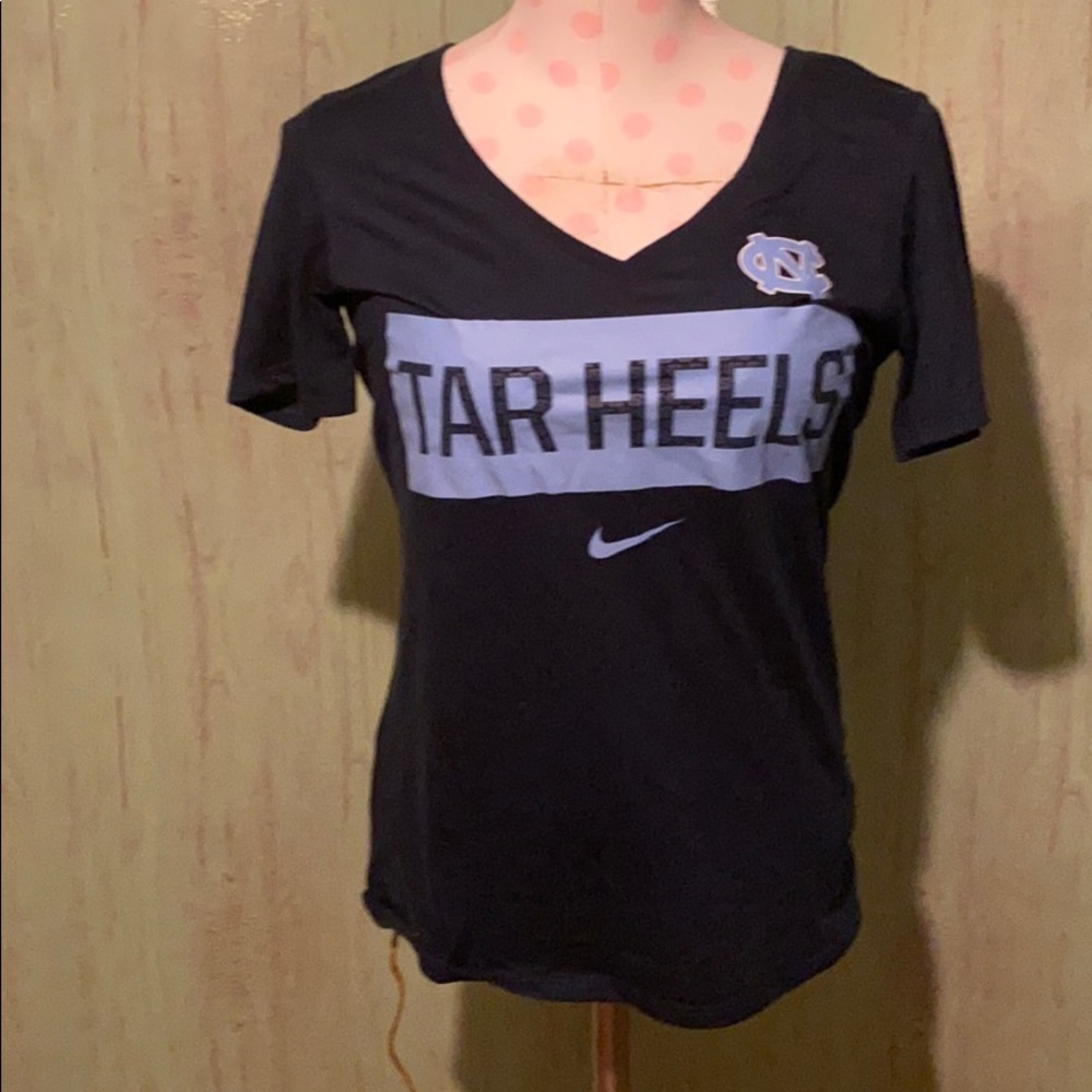 Tarheel Drift Nike Tee Size Small